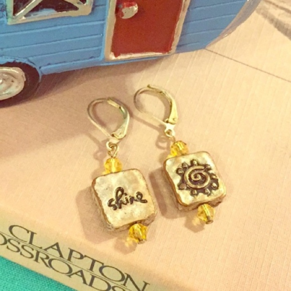 Retro Tribal good vibes “SHINE” square hinge back pierced retro dangle earrings